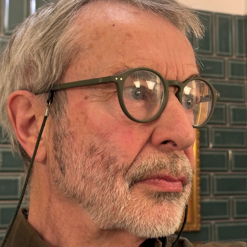 Dr. Michel Thiry
